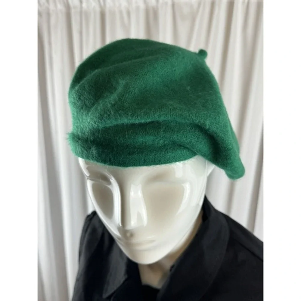 Emerald Green Wool Blend Beret Hat French Style Parisian Winter‎ French 69-03